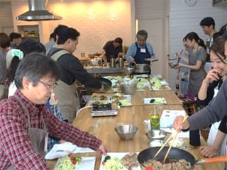 料理教室作業風景